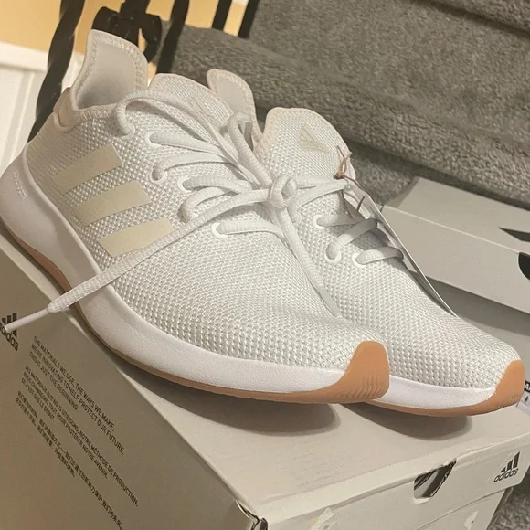 BRAND NEW women adidas cloudfoam pure shoes size US 7.5 - Picture 6 of 8